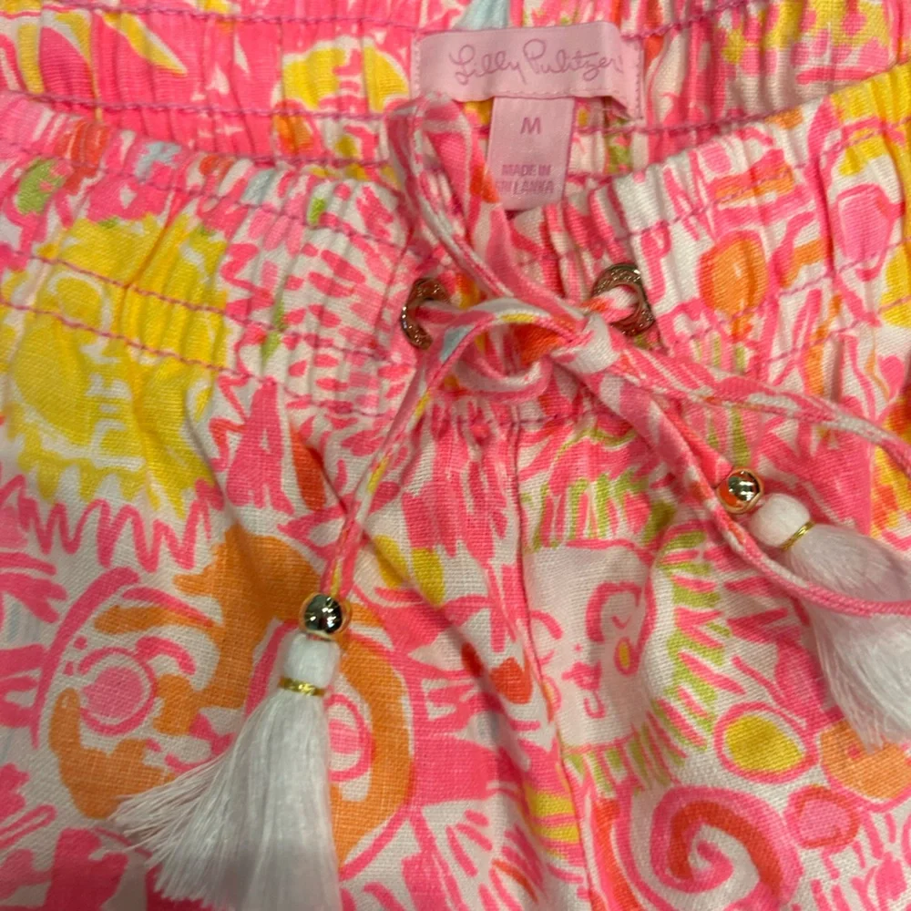 Lilly Pulitzer drawstring shorts - Picture 2 of 9